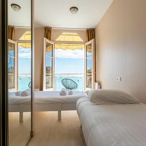 Appartement Les Pieds Dans L'eau - Bel - Vue - 6 Personnes, Cancale